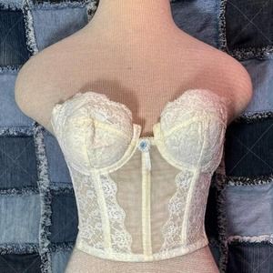 Vintage 1960s Cream Lace Corset With Union Tag